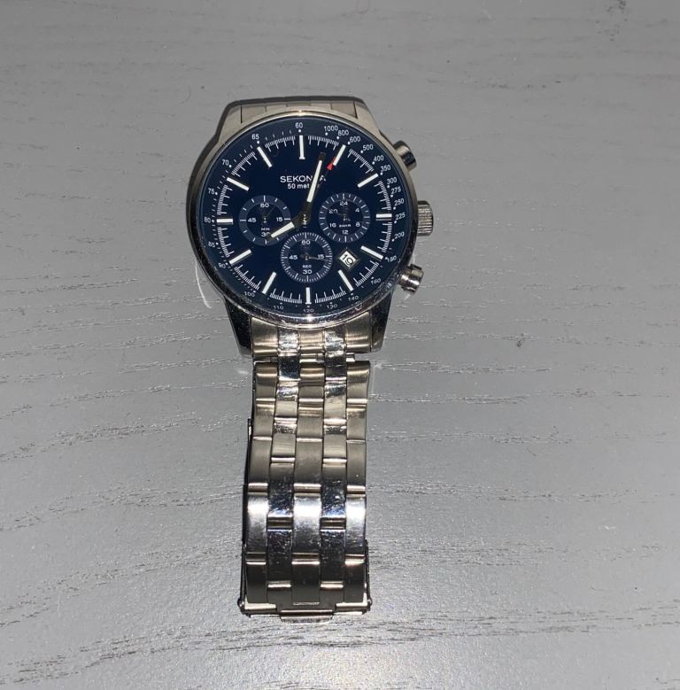 Mens Sekonda Watch-Very Good condition.