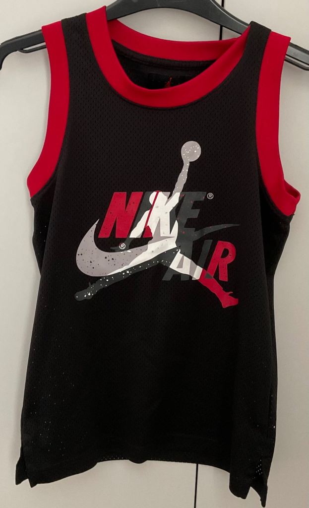 Nike Air Jordan Mesh Vest Size 8-10 yrs