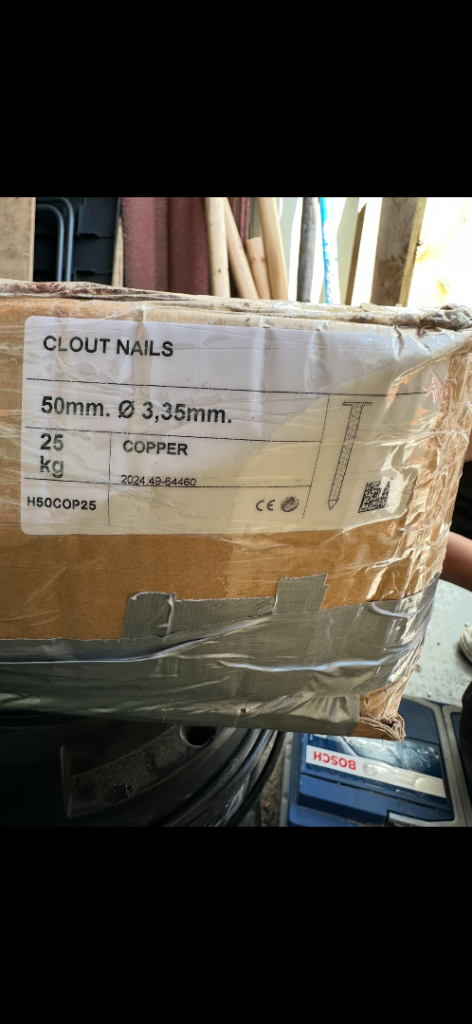 25KG box of copper nails