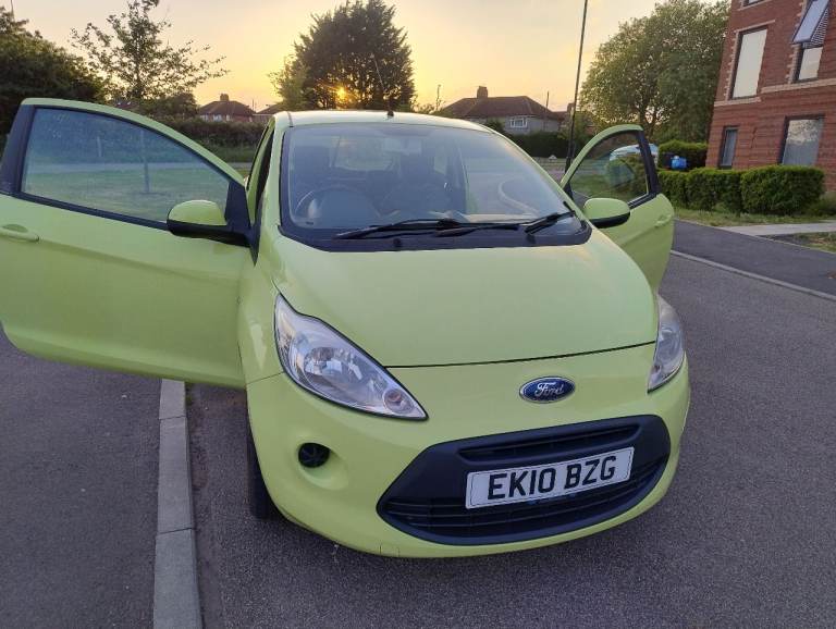 Ford, KA, Hatchback, 2010, Manual, 1242 (cc), 3 doors