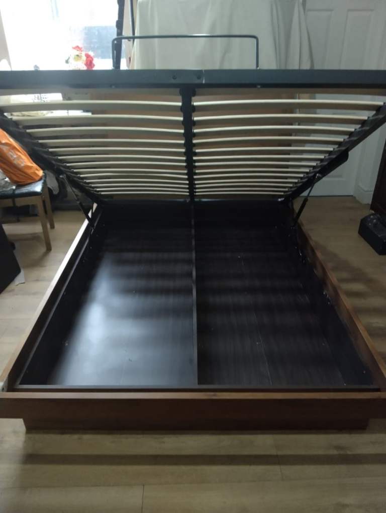 Double Oak Wooden Ottoman Bed Frame [£100] (SAME DAY DELIVERY AVAILABLE)