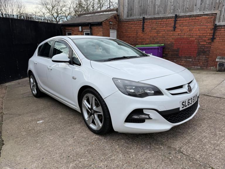 2013 Vauxhall Astra 1.6 16v Limited Edition Euro 5 5dr HATCHBACK Petrol Manual