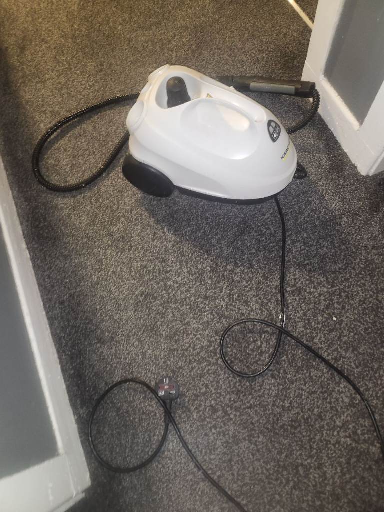 Karcher steam cleaner