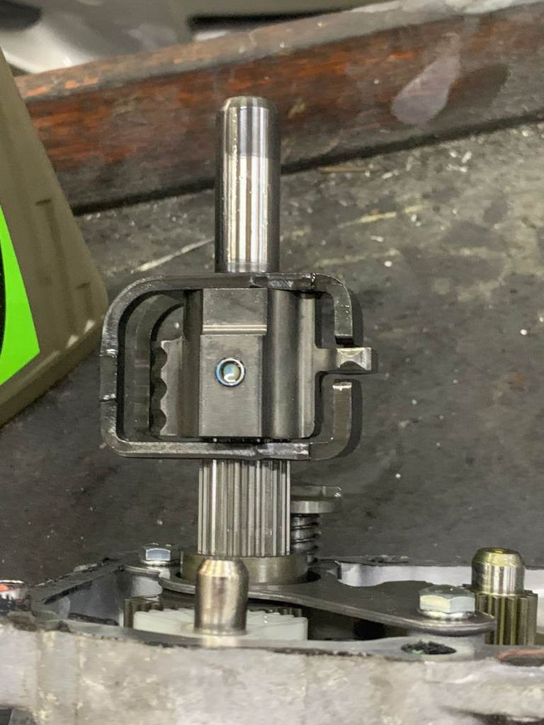 🛠️ Toyota Yaris Semi Auto Gearbox Actuator – Spares or Repair (For Parts Only) 🛠️ Car Part Sale!