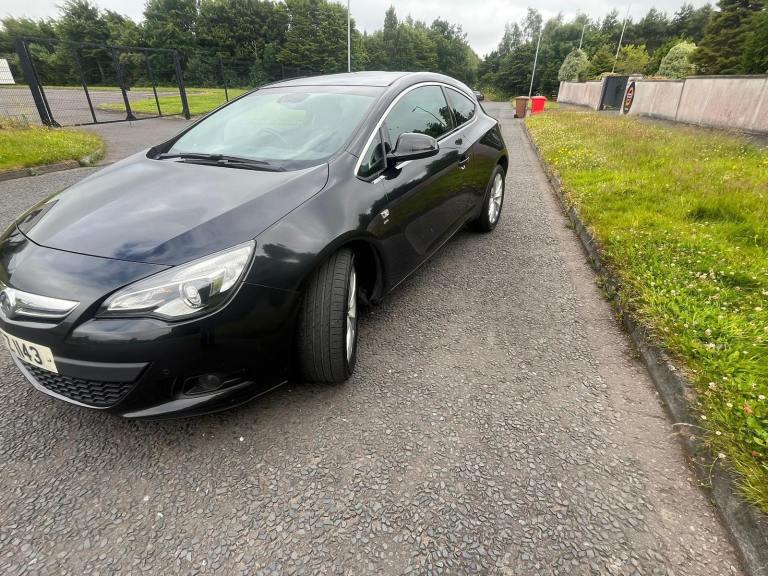 Vauxhall, ASTRA GTC, Hatchback, 2013, Manual, 1364 (cc), 3 doors