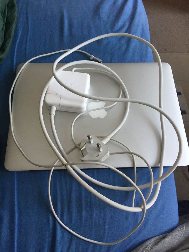 Apple MacBook Pro 2015 2.7Ghz i5 8G RAM