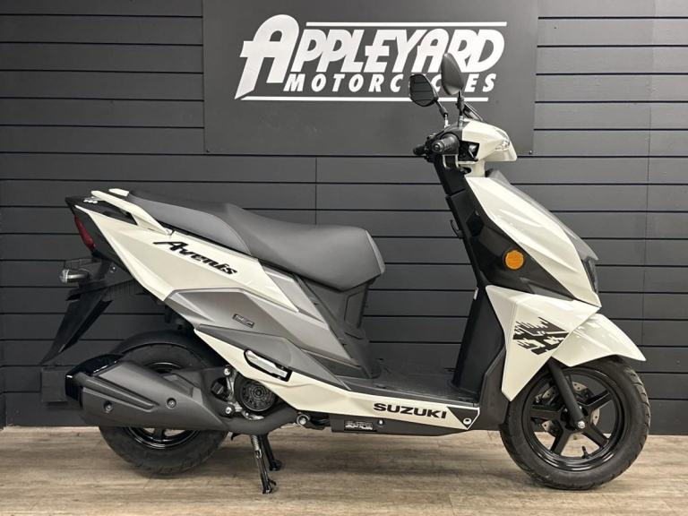 SUZUKI AVENIS 125CC 2025 PRE REG CHOICE OF COLOURS