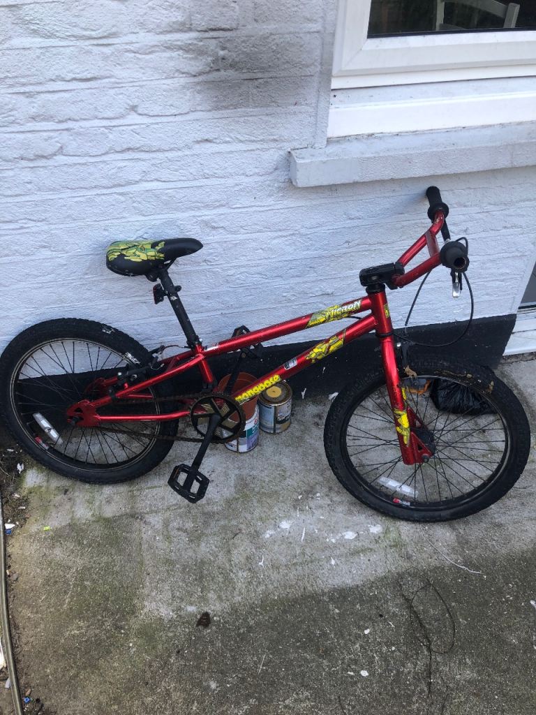 Kids Mongoose Fireball 20" BMX / Bike – Red