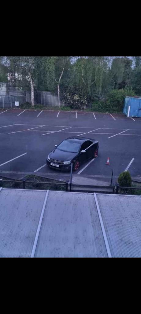 Volkswagen, EOS, Convertible, 2011, Manual, 1968 (cc), 2 doors