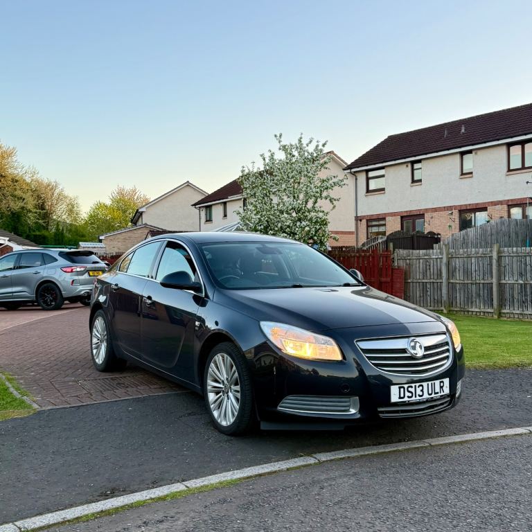 2013 VAUXHALL INSIGNIA LONG MOT FULL SERVICE HISTORY