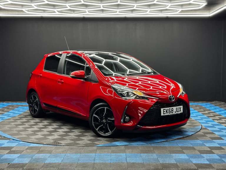 2018 Toyota Yaris 1.5 VVT-i Design 5dr HATCHBACK PETROL Manual