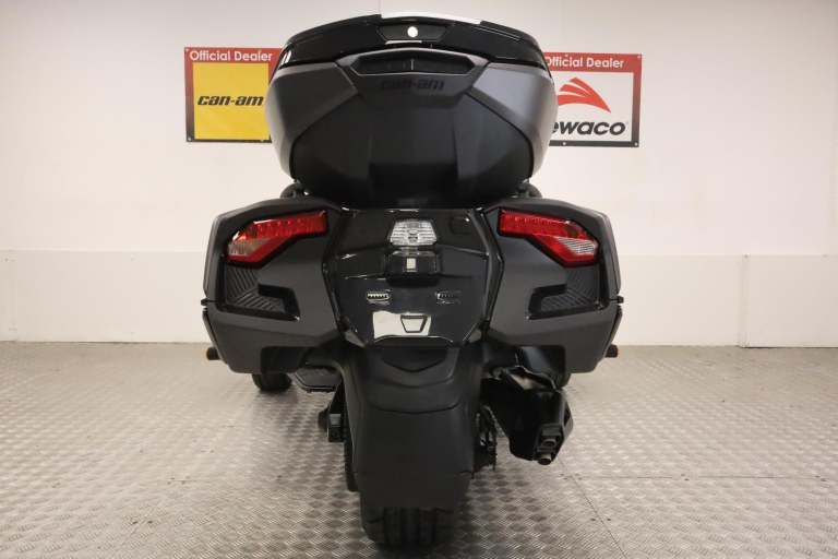 2025 Can-Am Spyder RT Limited Trike Carbon Black - IN STOCK NOW 