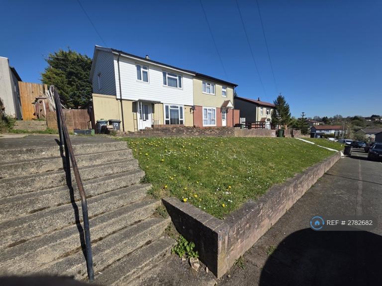 3 bedroom house in Upwell Road, Luton, LU2 (3 bed) (#2782682)