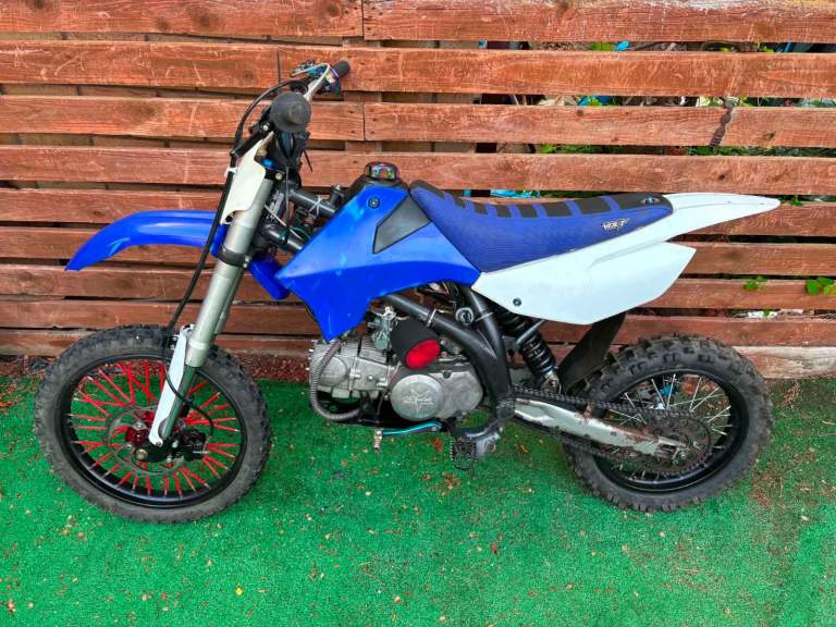 Apollo rfz 150cc pit bike