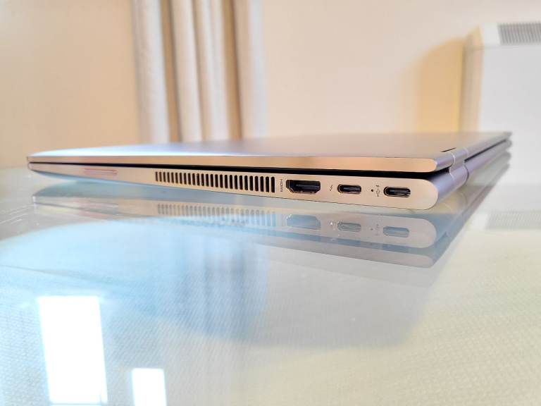 ❤️ HP Spectre X360 15" 4K Touchscreen i7-8550U 16GB RAM 1TB SSD 2-in-1 NVIDIA Gaming Laptop Tablet