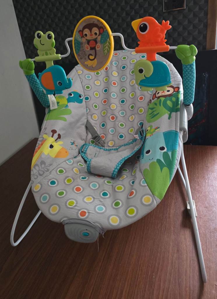 Newborn Baby Pram Pushchair Buggy Stroller 3in1 Travel System Car Seat Included and rocking chair 