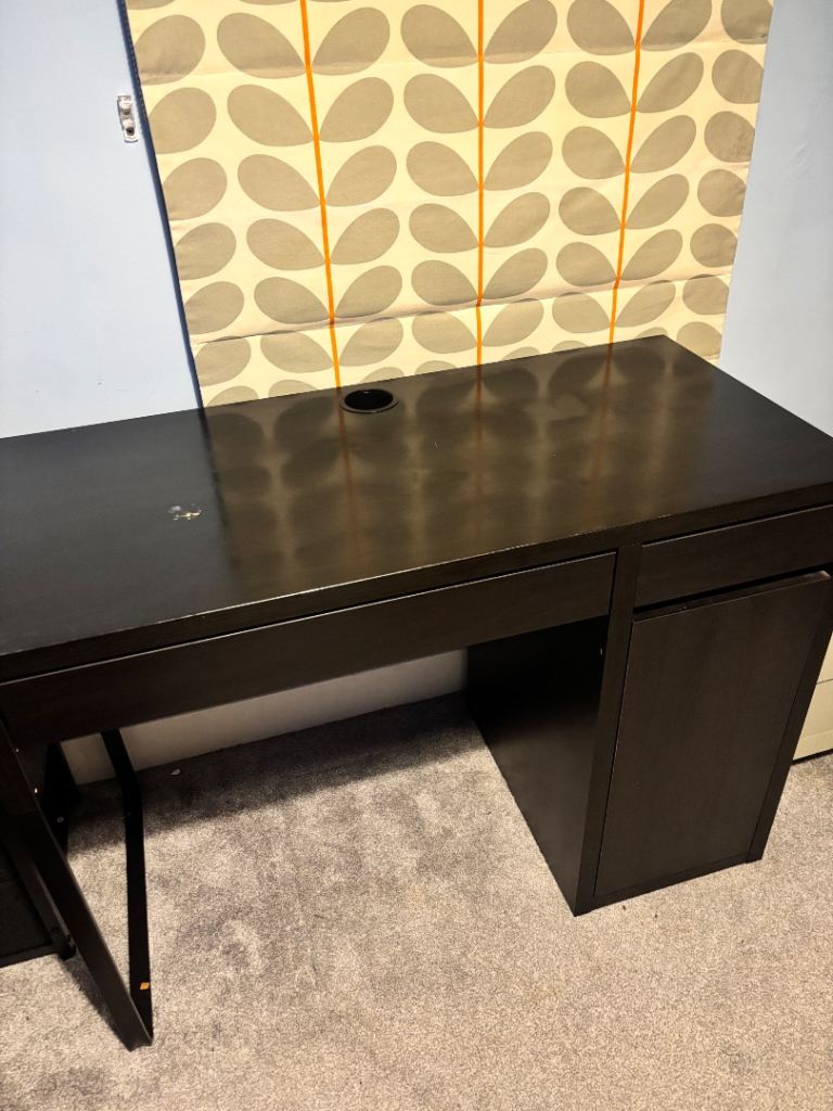 Black Wooden Desk with Storage – Good Condition
