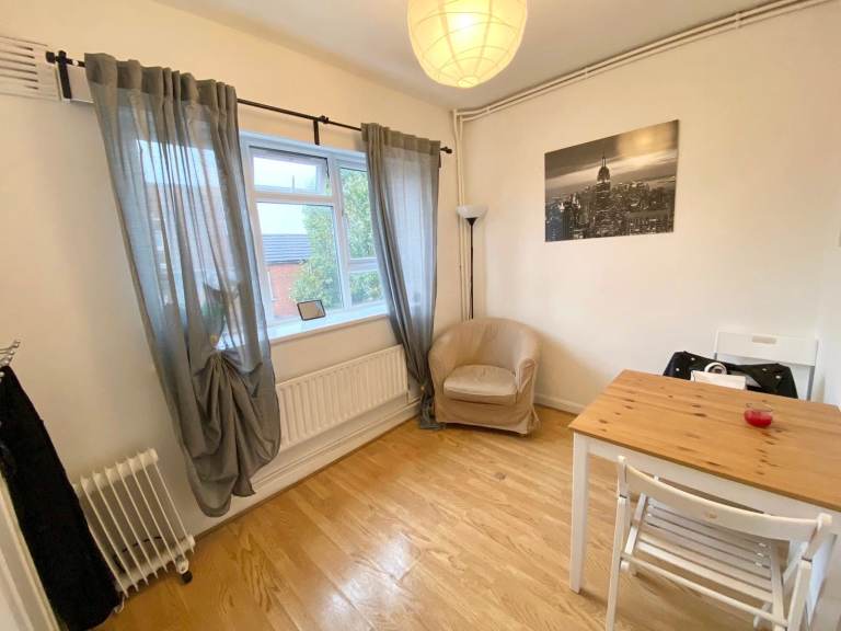 ⏳Limited-Time Special🌹Bright Double Room Available Now | Zone 2