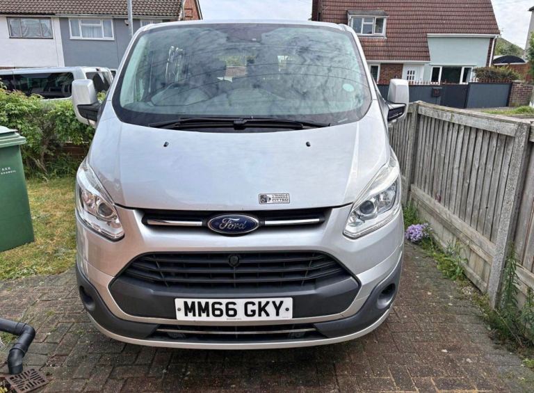 Ford, TOURNEO CUSTOM, MPV, 2016, Manual, 1996 (cc), 5 doors
