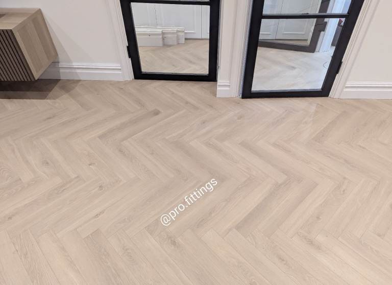 Laminate • LVT • Herringbone • Engineered Wood • Flooring & Skirting Boards Installers