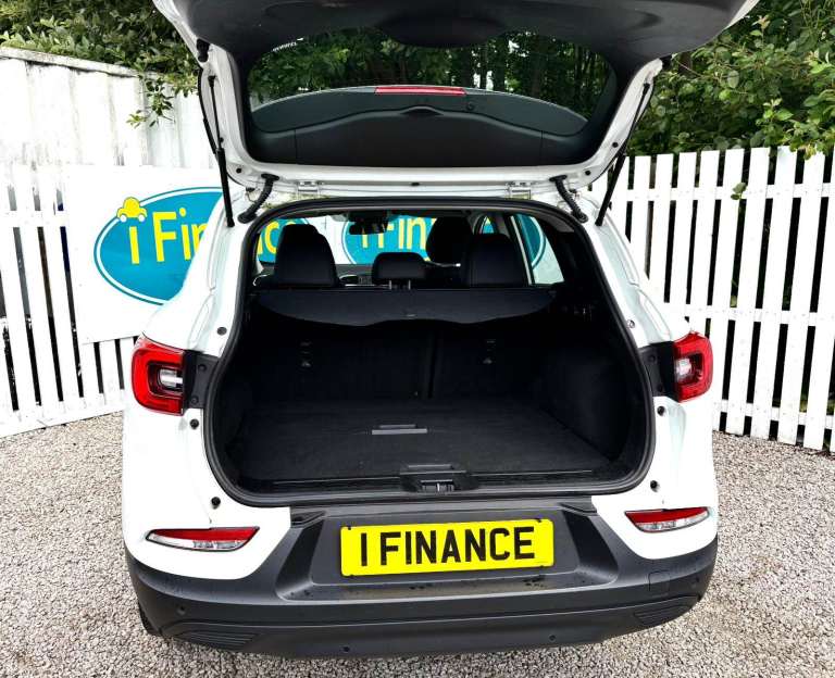 CAN'T GET CREDIT? CALL US! Renault Kadjar 1.3 TCe Iconic, 2019, Manual - £199 DEPOSIT, £76 PER WEEK