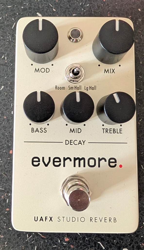 Universal Audio Evermore Studio Reverb Pedal.