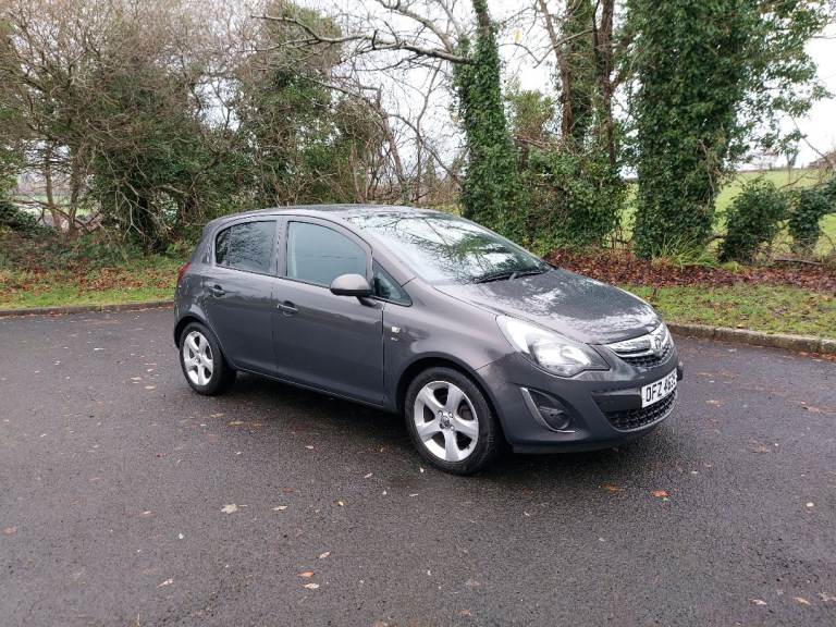 2013 Vauxhall Corsa SXi PETROL 5 door tidy car