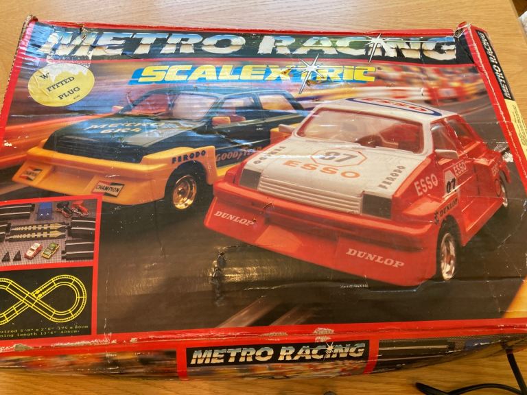 Vintage Scalextric Metro Racing Set