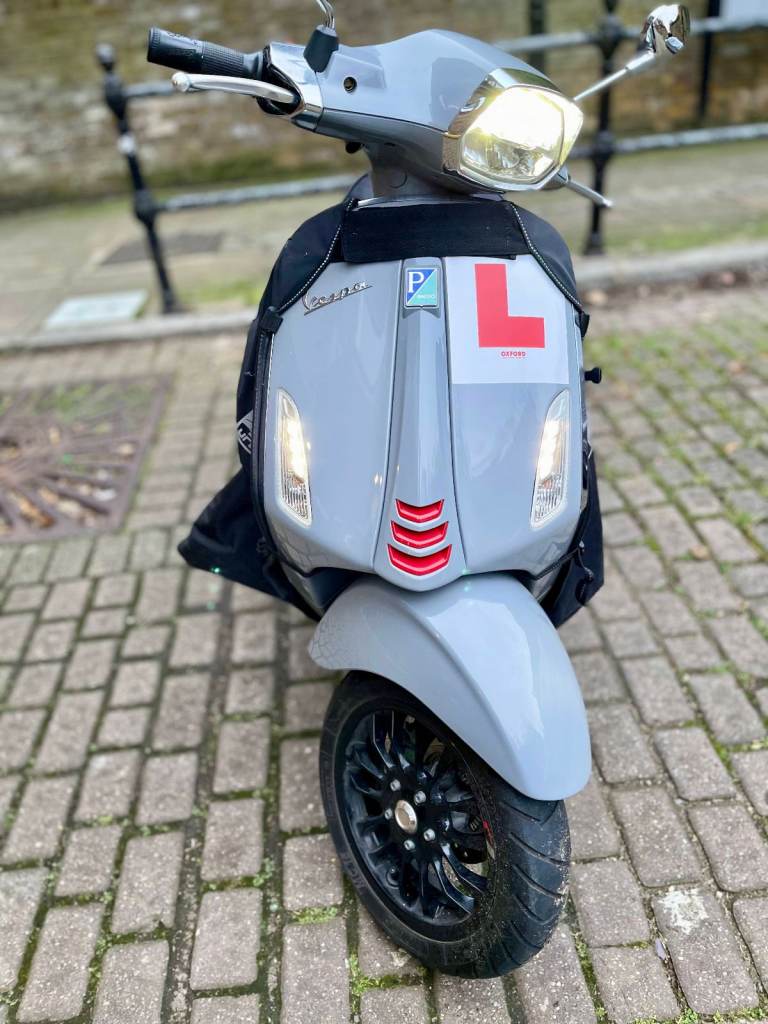Piaggio Vespa Sprint 125 – 2020 – Low Mileage