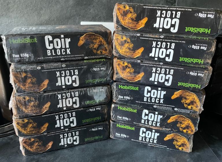 Habistat Coir Block Bedding x11 Reptile