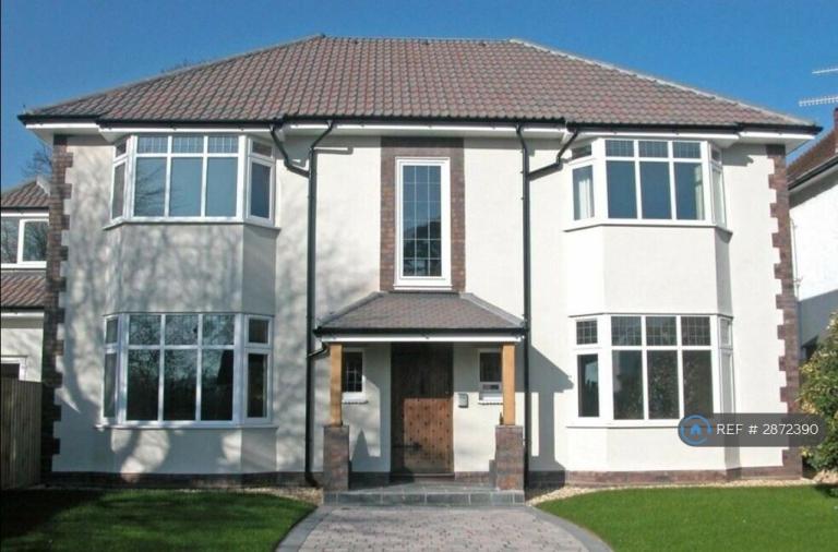 2 bedroom flat in Falcondale Road, Bristol, BS9 (2 bed) (#2872390)