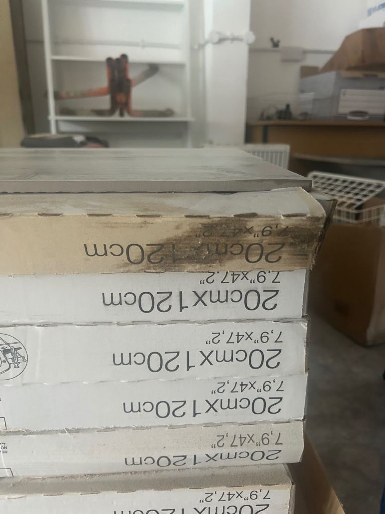 Porcelain floor titles