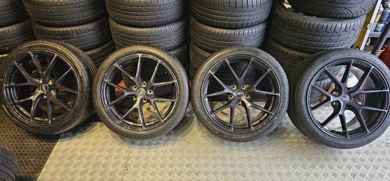 JUDD T325 Alloy Wheel 19 GLOSS GUNMETAL + 4 x tyres 245 40 19 Honda Nissan Toyota Mazda Suzuki Lexus