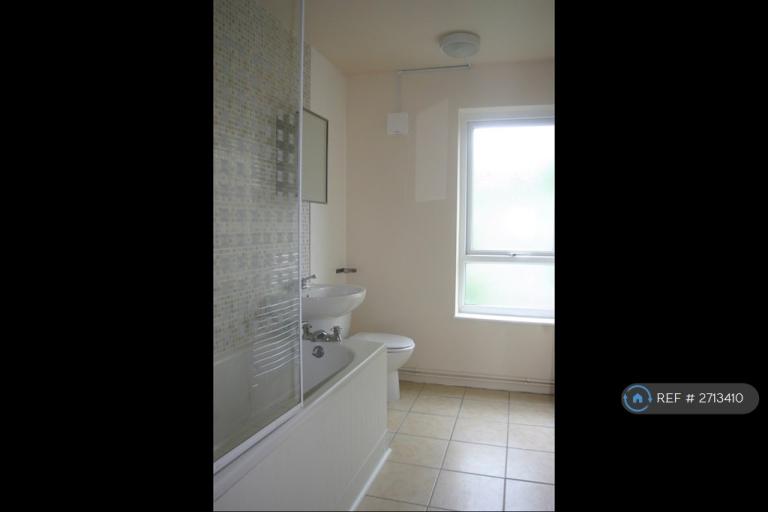 2 bedroom flat in Oakdale Road, Sheffield, S7 (2 bed) (#2713410)