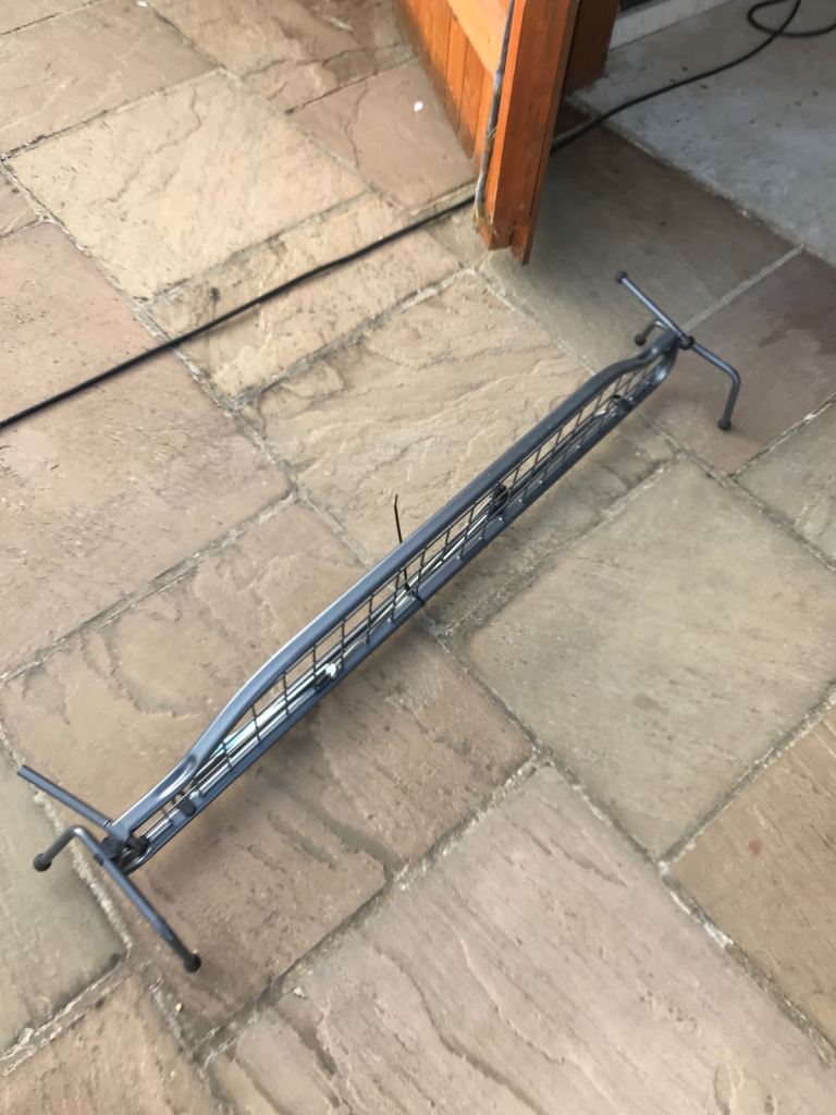 Skoda Octavia estate metal removable dog guard