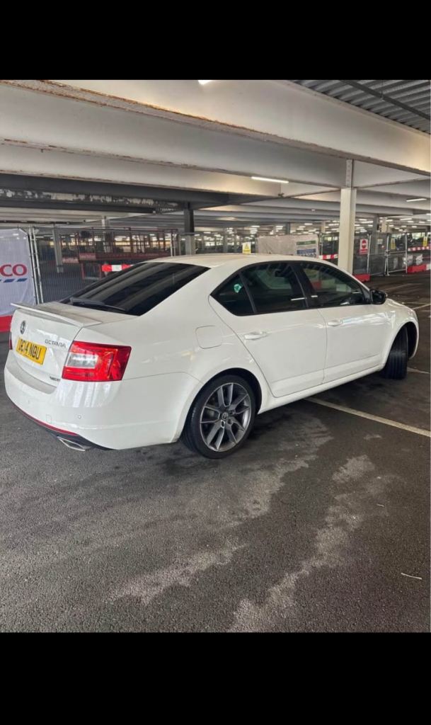 Skoda, OCTAVIA, Hatchback, 2014, Manual, 1968 (cc), 5 doors