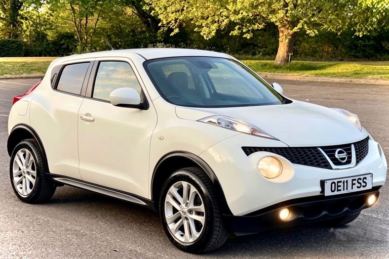 Nissan, JUKE, Hatchback, 2011, Manual, 1598 (cc), 5 doors