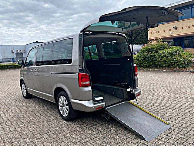 2012 Volkswagen Caravelle 2.0 TDI Executive 140 5dr DSG. Wheelchaoir Accessible Vehicle. WAV. MPV...