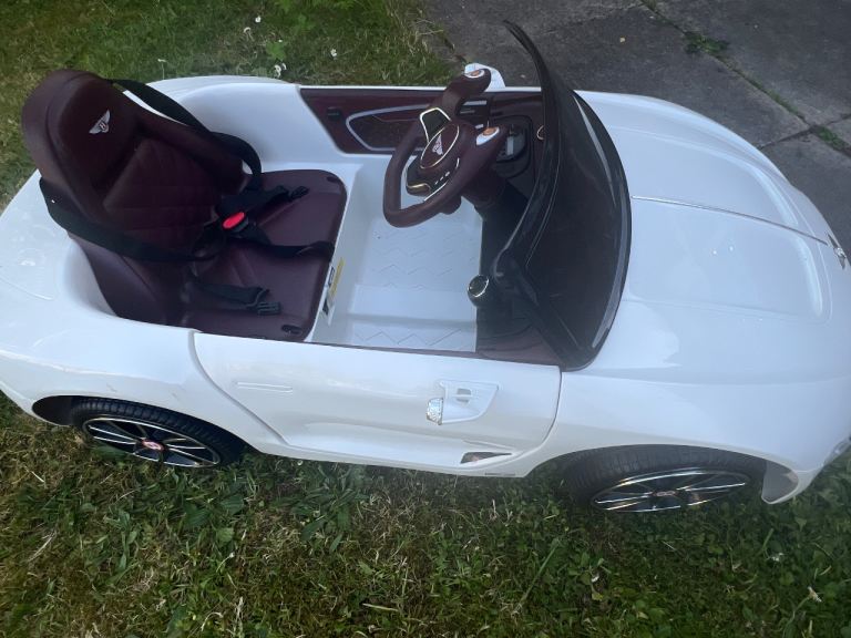 Children’s ride on electric car - Bentley