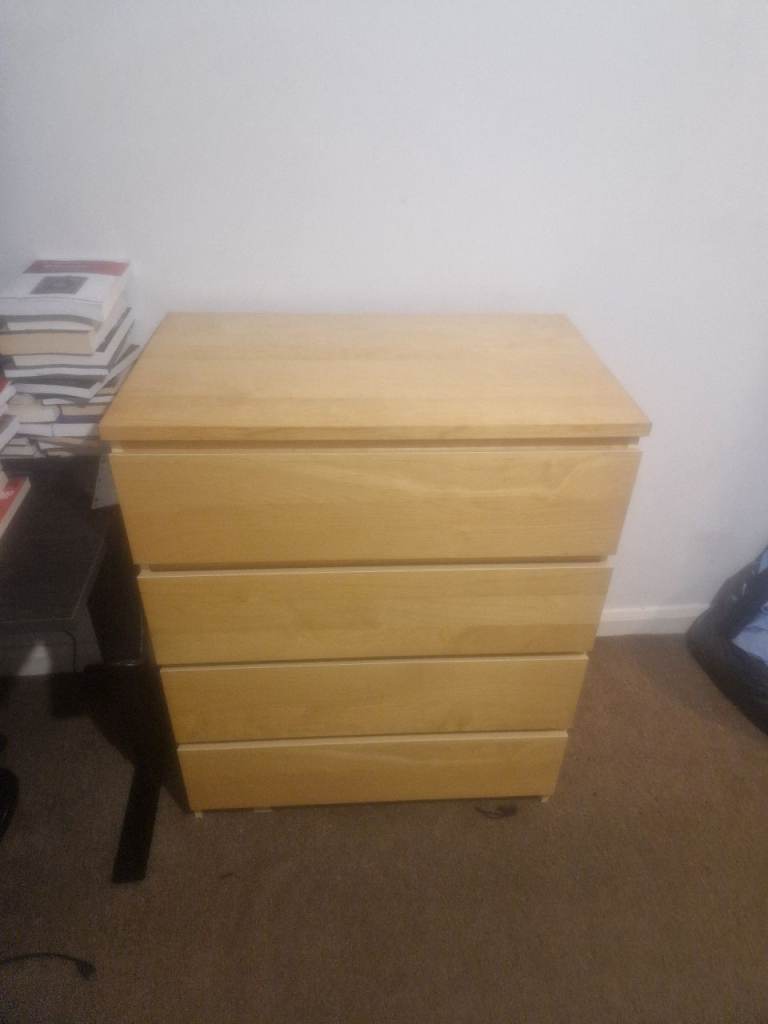 IKEA Malm Chest of Drawers. Good condition.