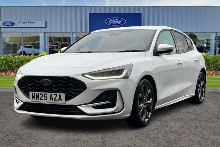 2025 Ford Focus 1.0 EcoBoost Hybrid mHEV ST-Line 5dr HATCHBACK PETROL Manual