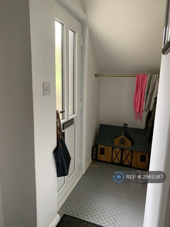 1 bedroom flat in Upper Grosvenor Road, Tunbridge Wells, TN1 (1 bed) (#2965387)