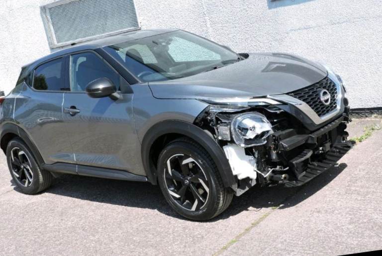 Nissan juke 2024 breaking Kadg salvage parts door boot all parts available 