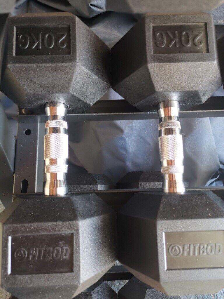 Brand New in Box Pair of 22.5kg Hex Dumbbells by Fitbod TM