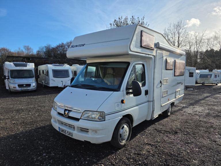 Compass Suntor 400 HDI 330 LX MWB C/C DIESEL MANUAL 2006/55