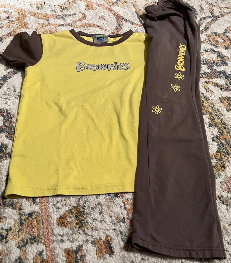  Brownies Uniform