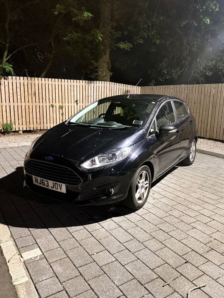 Ford, FIESTA, Hatchback, 2013, Manual, 1241 (cc), 5 doors