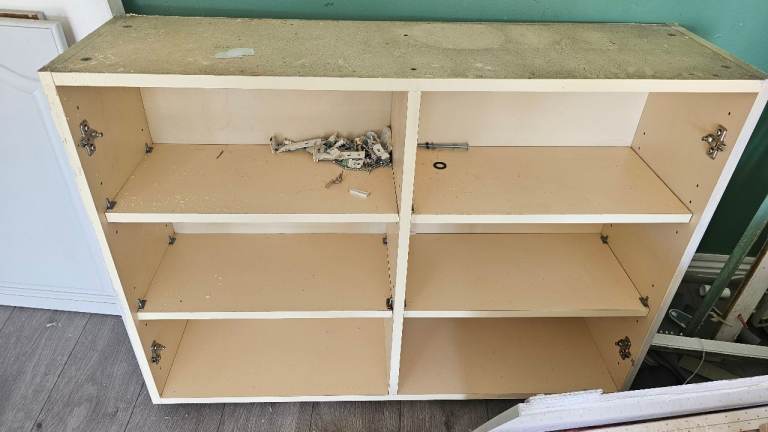 Double kitchen unit for free