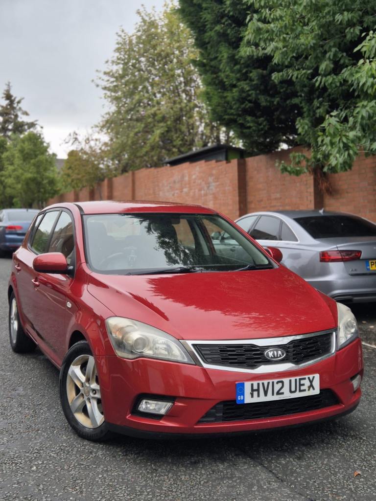 Kia, CEED, Hatchback, 2012, Manual, 1582 (cc), 5 doors