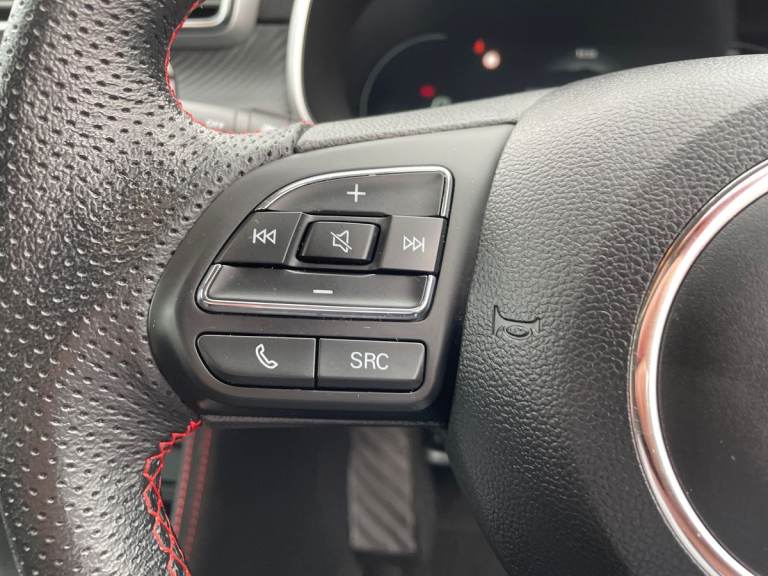  MG ZS EV 72.6kwh Trophy Connect Long Range Suv 5dr Electric Auto 156 Ps